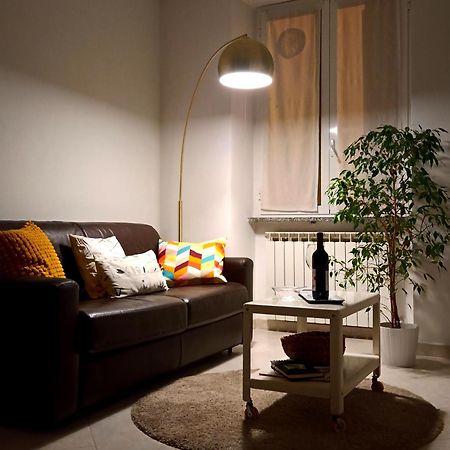 Appartement A Casa Di Pizz - Bilocale Con Parcheggio Privato à Savone Extérieur photo